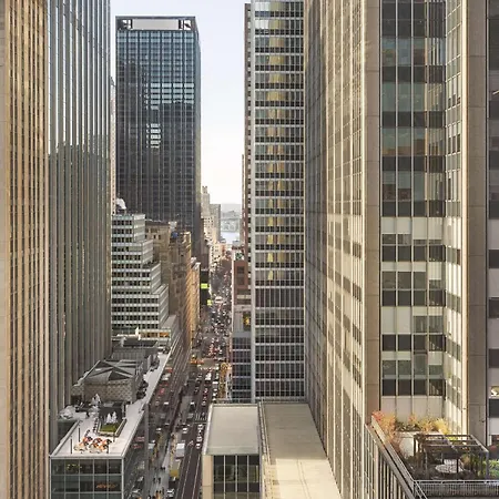 Doubletree By Hilton New York Midtown Fifth Ave Hotel